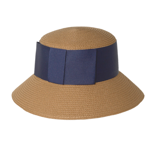 Back Bow Bucket Natural/Cream