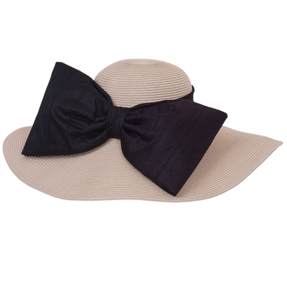 Silk Bow Spectator Natural/Black